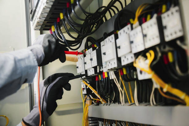 Best Commercial Electrical Services  in Lakeside, OR